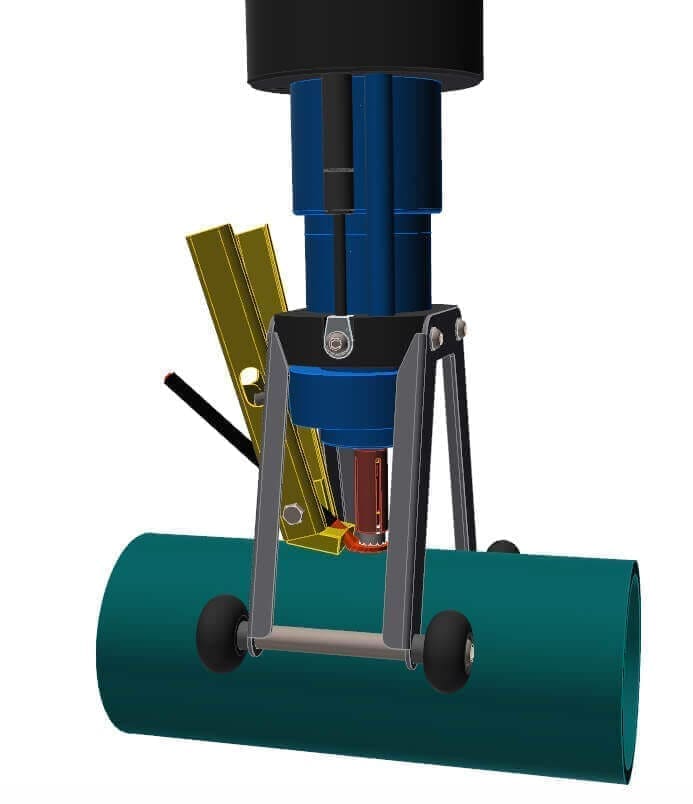 Hydraulic roller clamp on green pipe